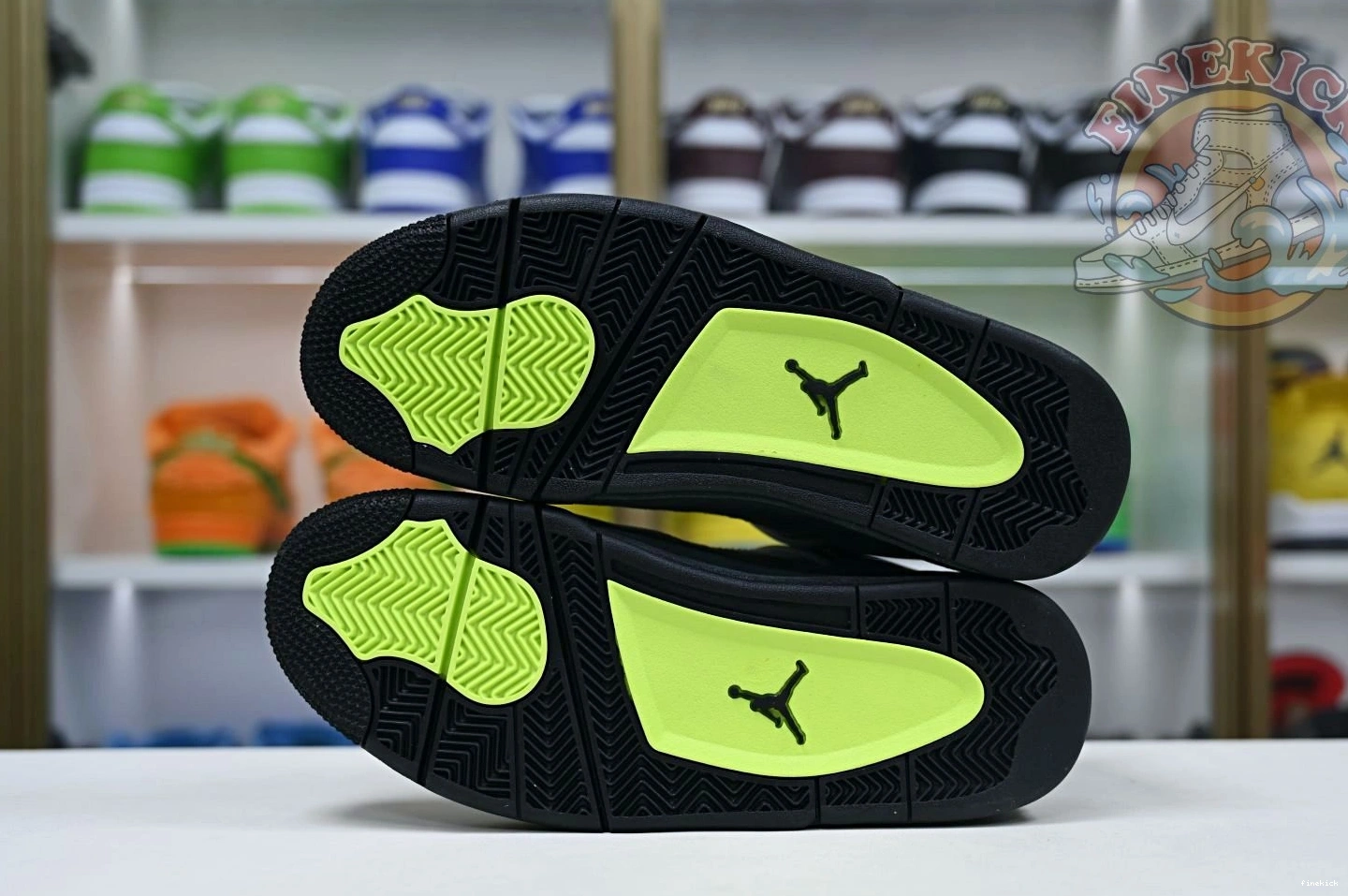 retro 4 Jordan se'95neon Air Jordan 0228